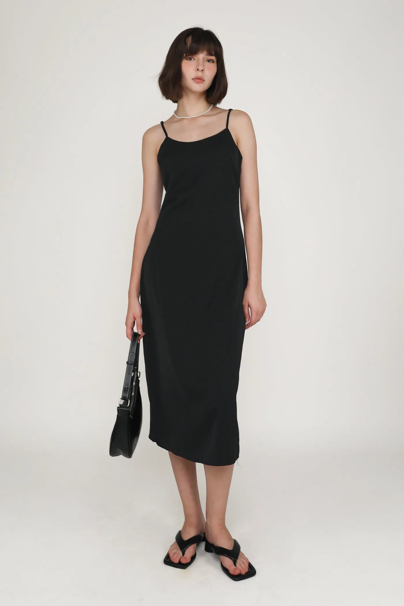 Anda Basic Slip Dress