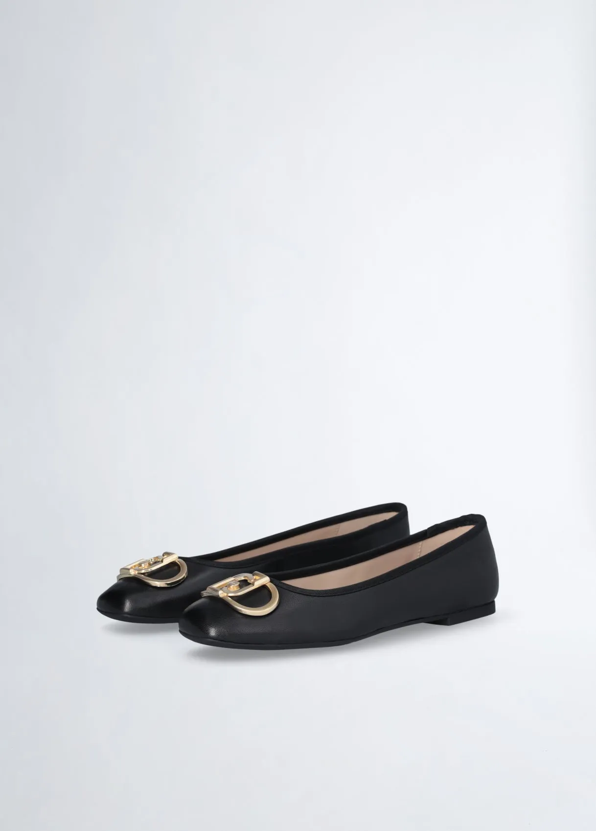BALLERINA DAFNE NAPPA BLACK