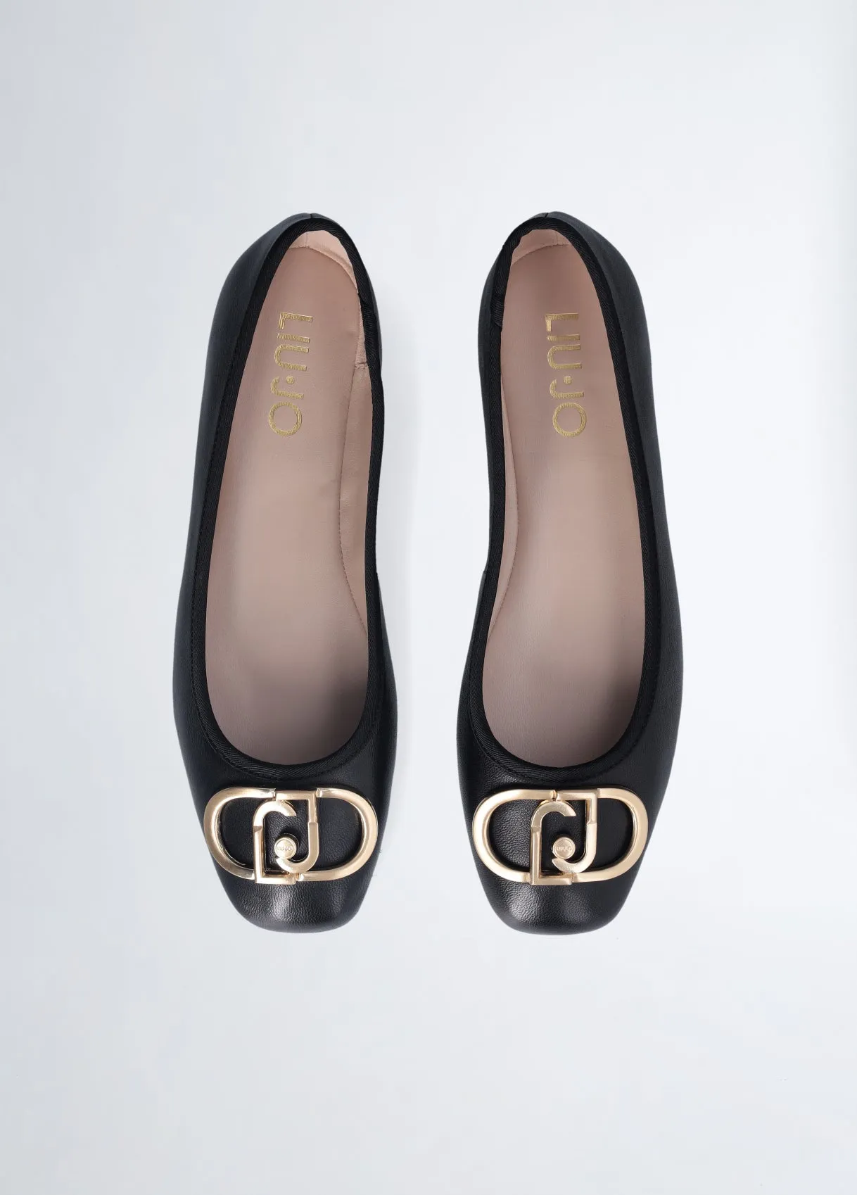 BALLERINA DAFNE NAPPA BLACK