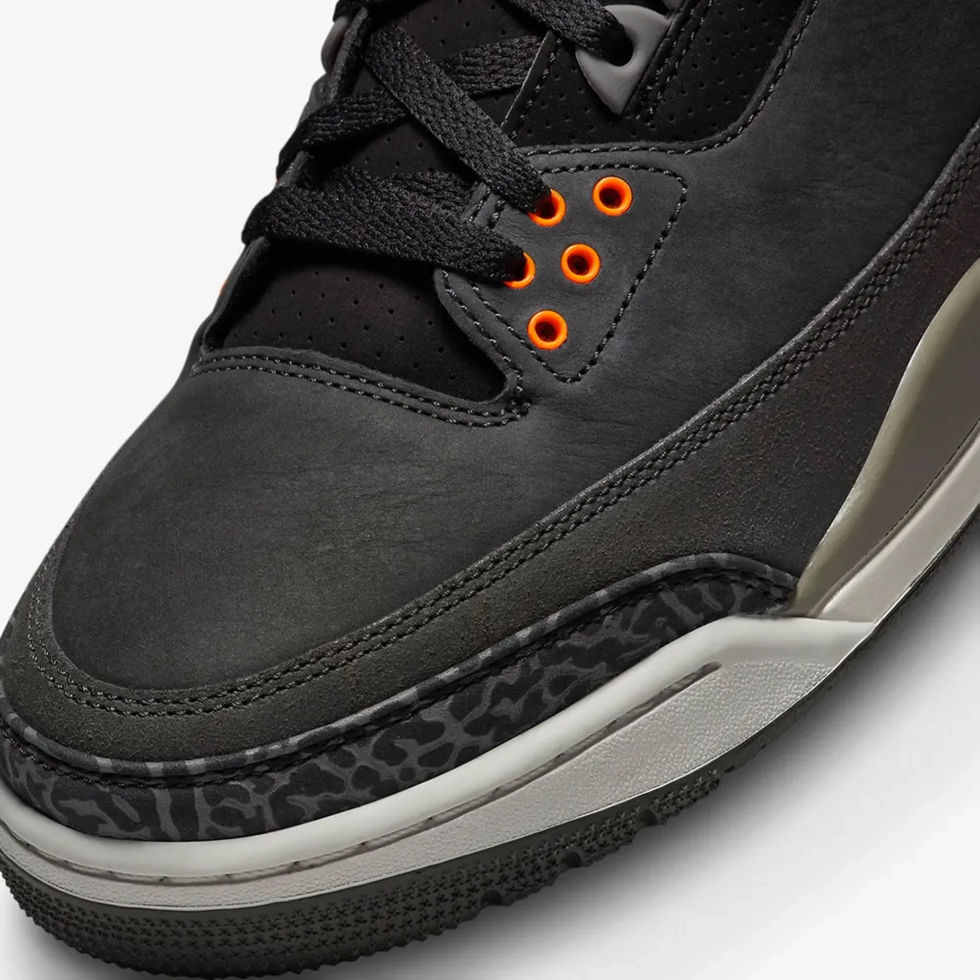 Jordan | AIR JORDAN 3 "FEAR"  { NIGHT STADIUM/TOTAL ORANGE-BLACK