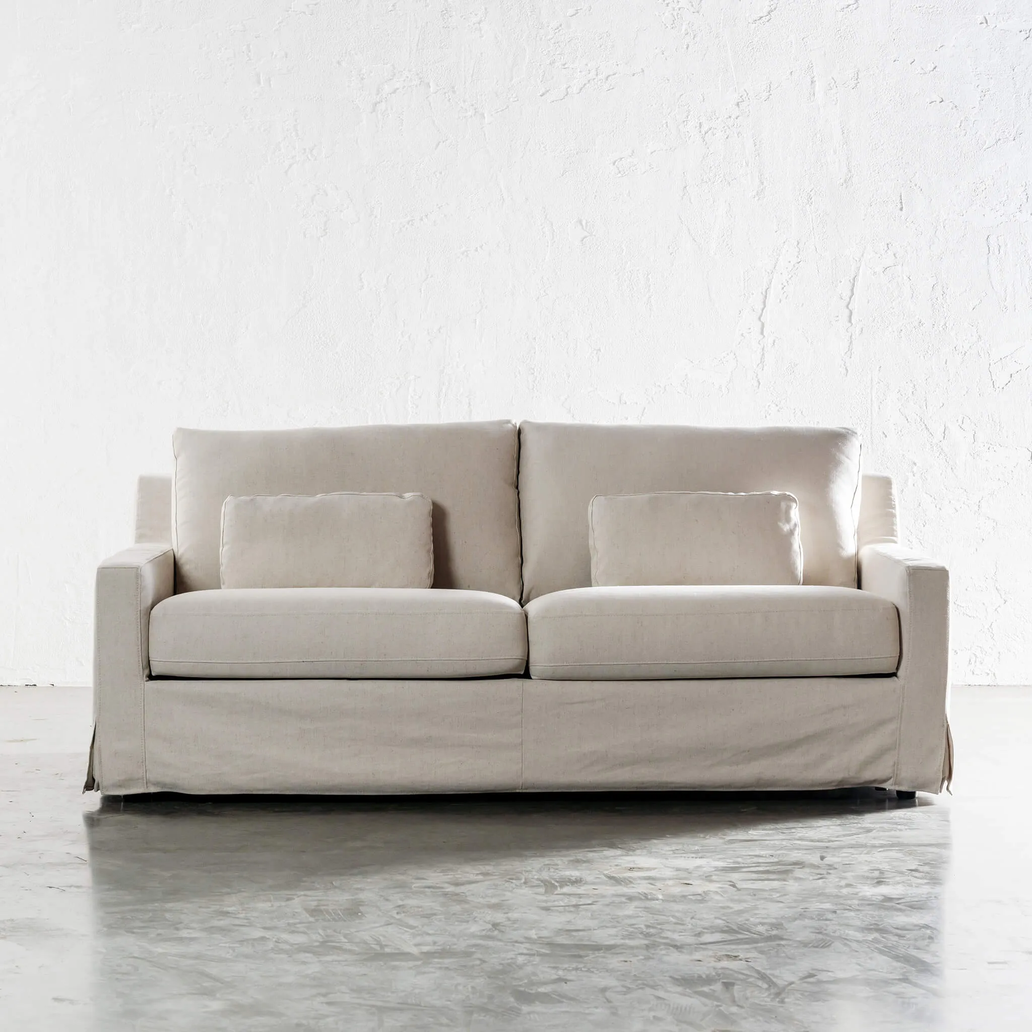 LEGATO 3 SEATER SOFA BED  |  BERKSHIRE NATURAL