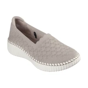 Skechers Wilshire Blvd Slip On Shoe