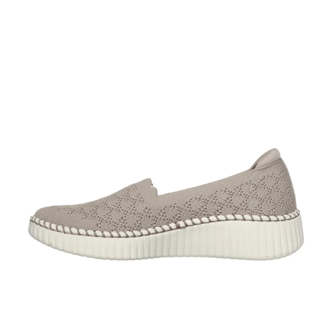 Skechers Wilshire Blvd Slip On Shoe
