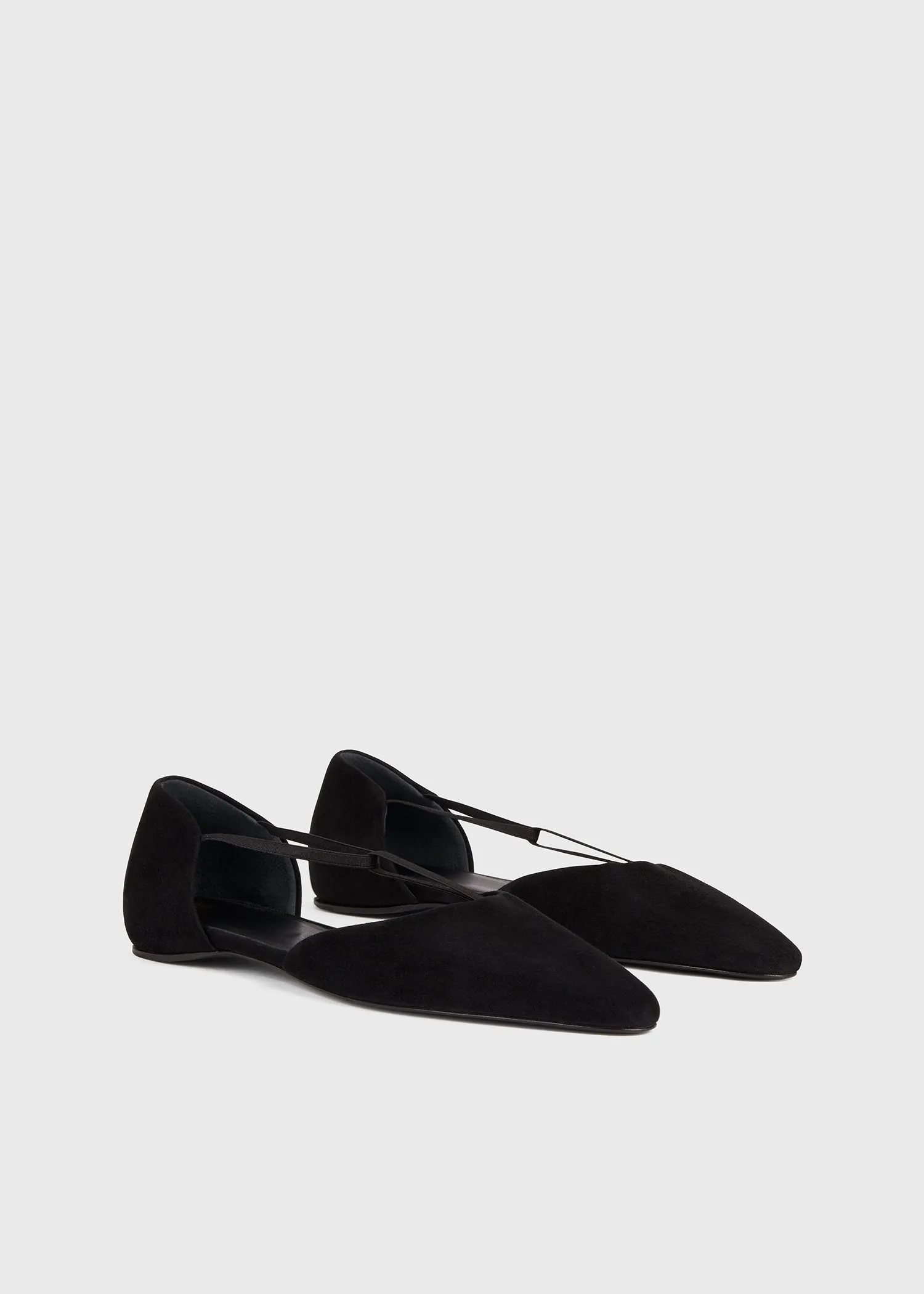 The Suede T-Strap Flat black